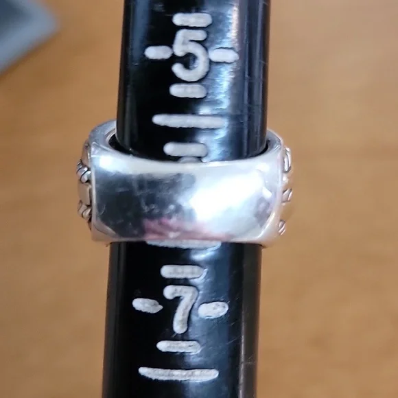 David Yurman Crossover Ring In Sterling Silver with 14k Yellow Gold - Picture 9 of 9